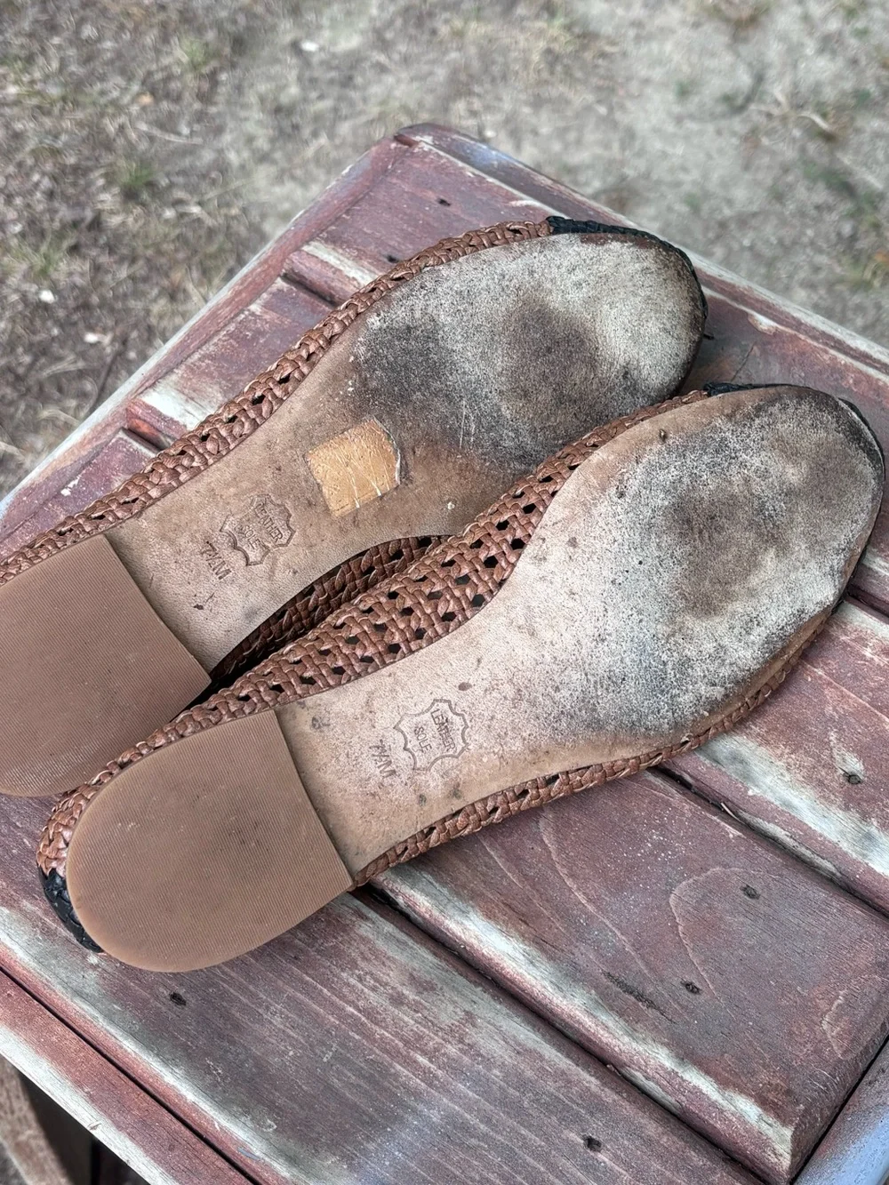 Tory Burch Chelsea Woven Leather Ballet Flats!!